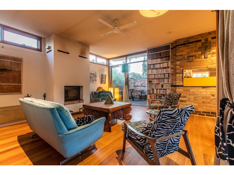 2 Charles Street, Elsternwick VIC 3185