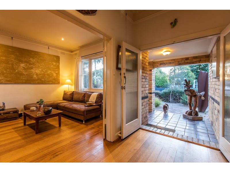 2 Charles Street, Elsternwick VIC 3185