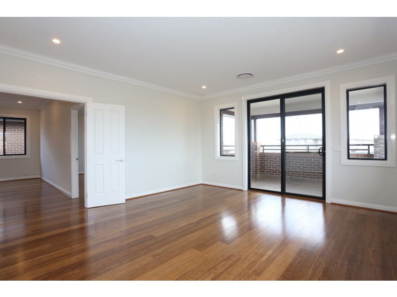 30-32 Golden Wattle Avenue, Gregory Hills NSW 2557