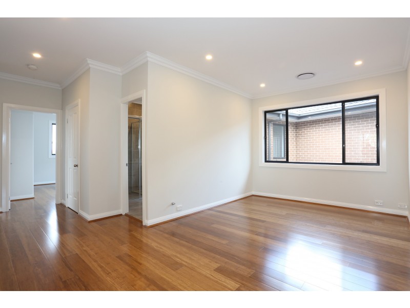 30-32 Golden Wattle Avenue, Gregory Hills NSW 2557