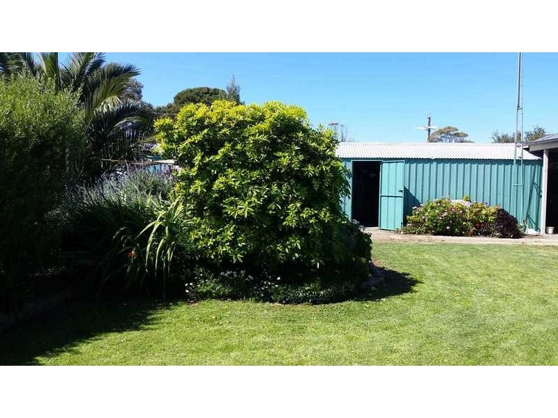 19 Elizabeth Road, Maitland SA 5573