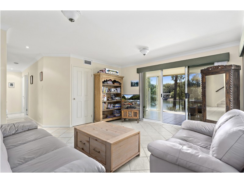 6 Dolphin Court, Urunga NSW 2455