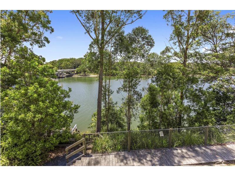 6 Dolphin Court, Urunga NSW 2455