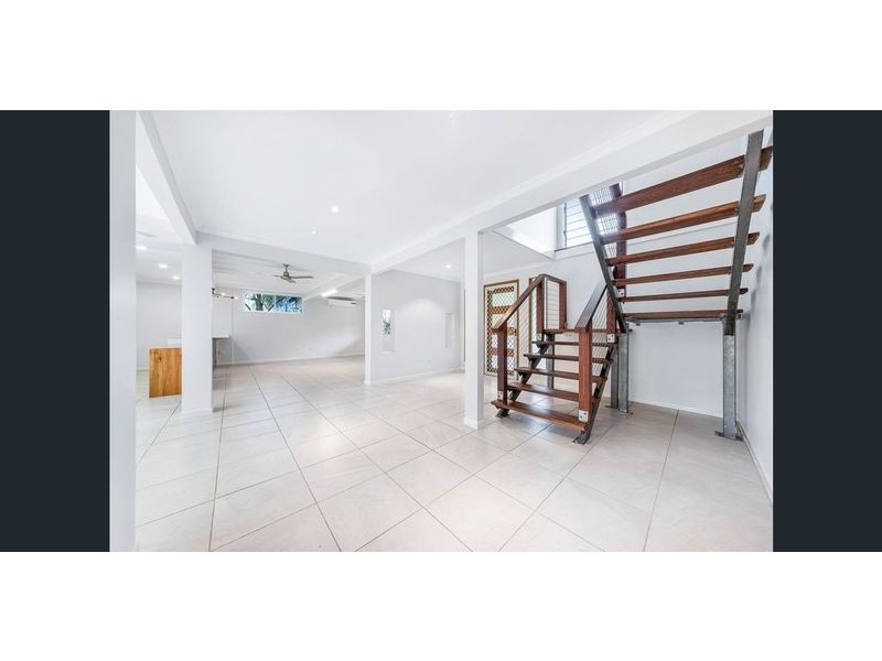 15 Muruk Crescent, Jubilee Pocket QLD 4802