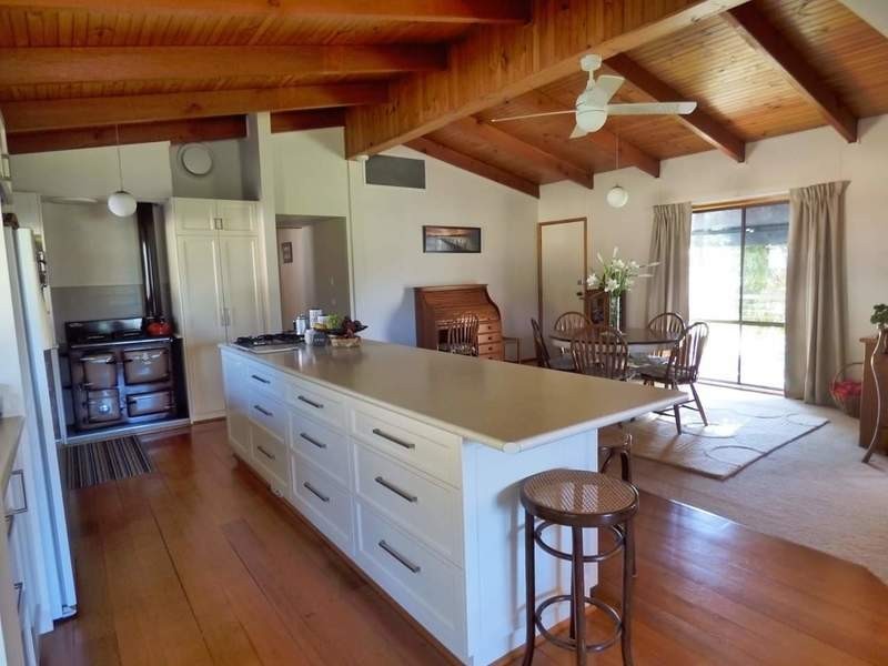 8 Brooke Street, Towong VIC 3707