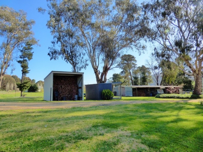 8 Brooke Street, Towong VIC 3707