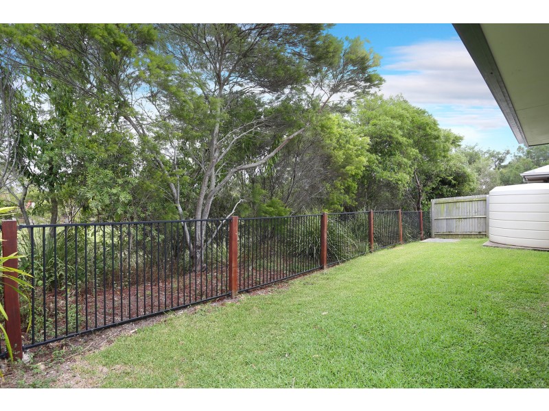 4 Parkview Drive, Little Mountain QLD 4551