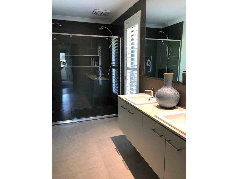 7 Glenns Court, Woodend VIC 3442