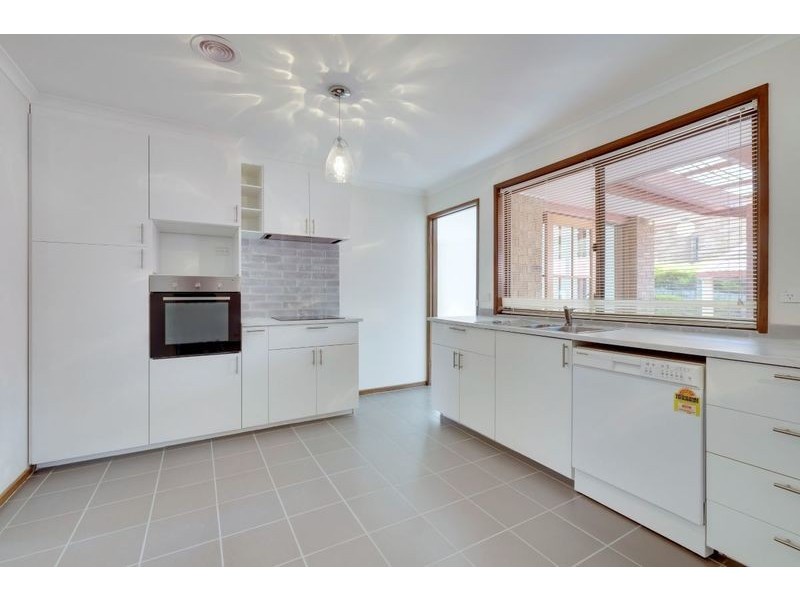 84 Enid Lorimer Circuit, Chisholm ACT 2905