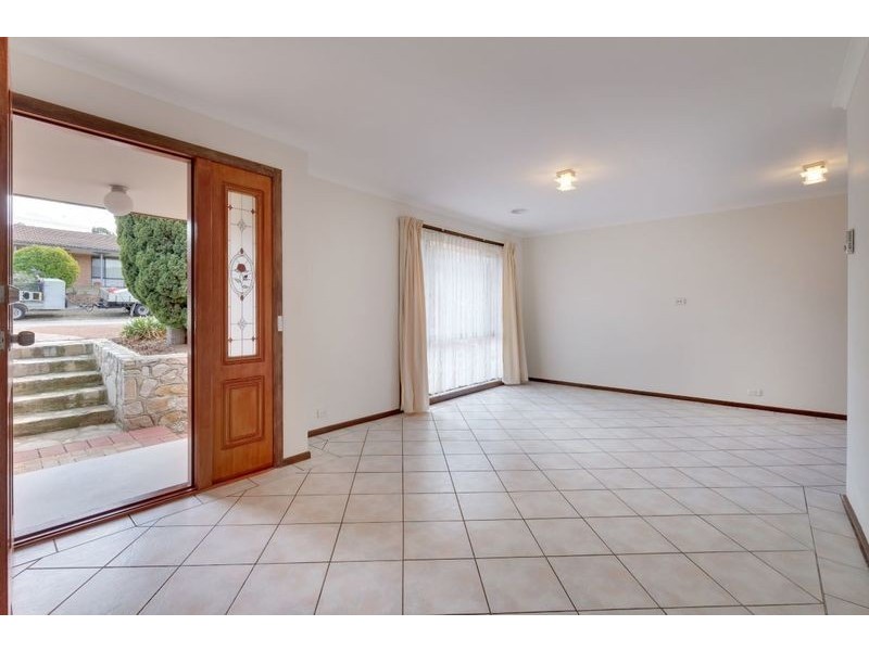 84 Enid Lorimer Circuit, Chisholm ACT 2905