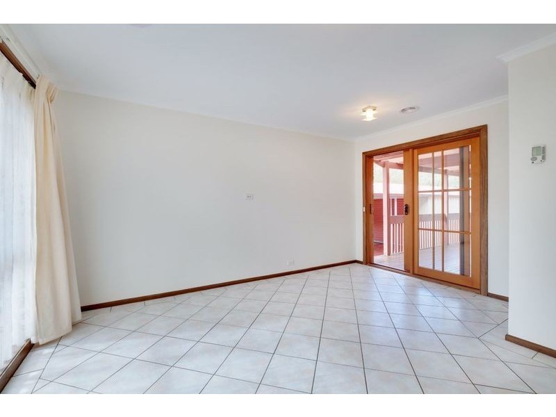 84 Enid Lorimer Circuit, Chisholm ACT 2905