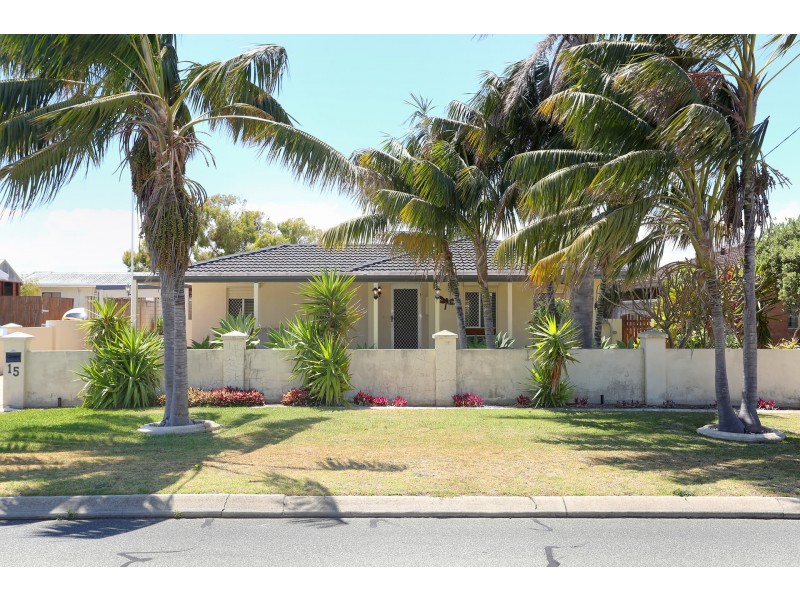 15 June Road, Safety Bay WA 6169