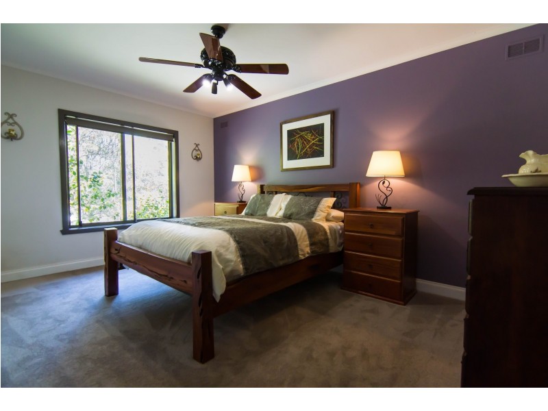 70 Dales Creek Avenue, Dales Creek VIC 3341