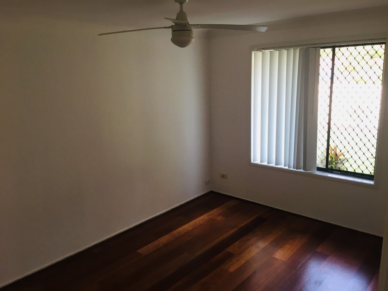 8 Coomville Crescent, Nerang QLD 4211