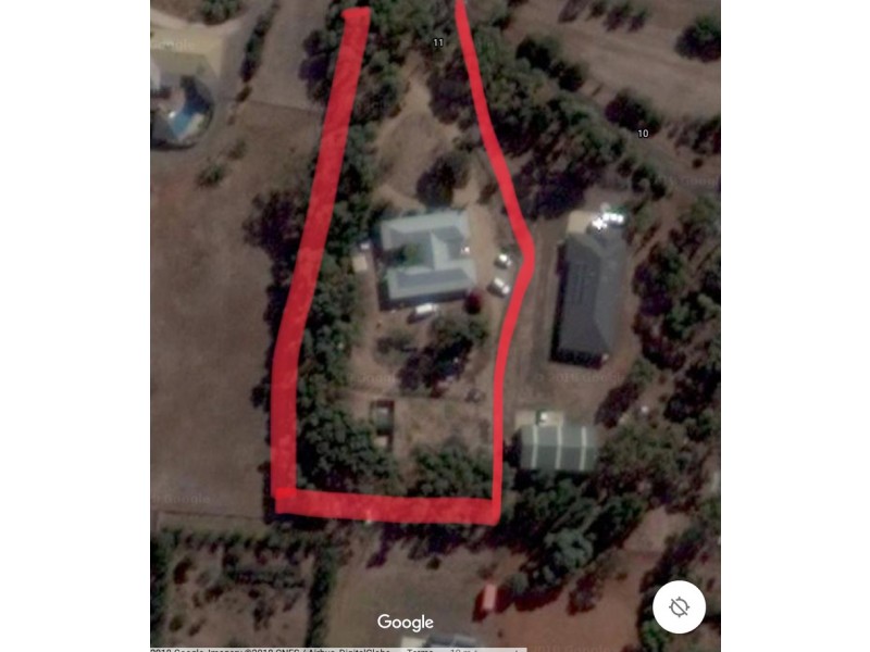 2/11 The Welkin Trail, Kurunjang VIC 3337