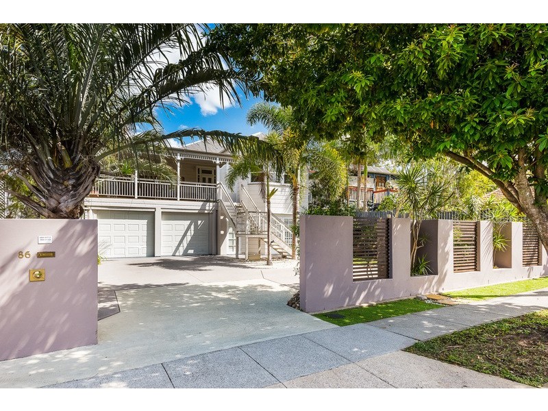 86 Arthur Terrace, Red Hill QLD 4059