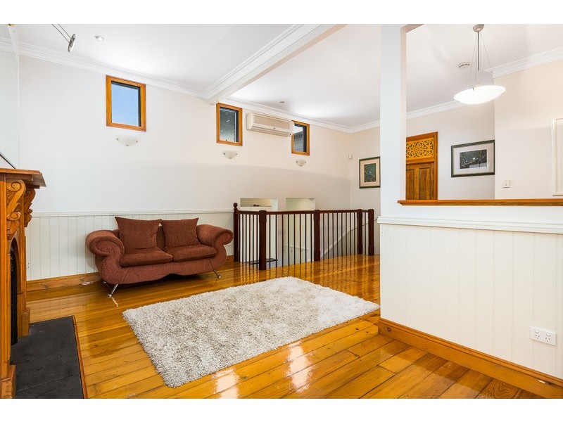 86 Arthur Terrace, Red Hill QLD 4059