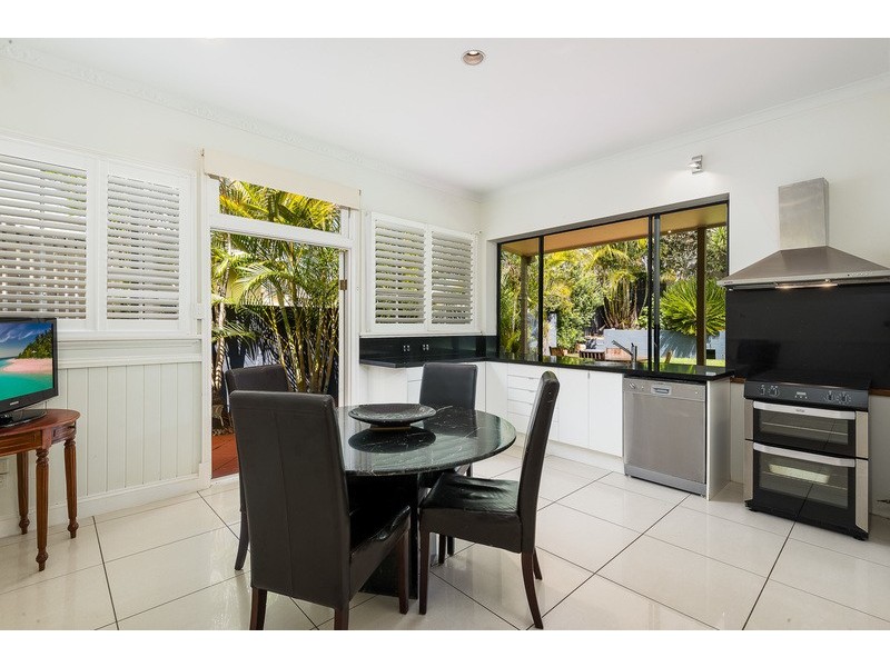 86 Arthur Terrace, Red Hill QLD 4059