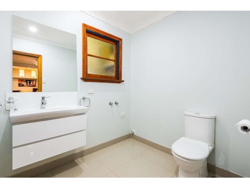 86 Arthur Terrace, Red Hill QLD 4059