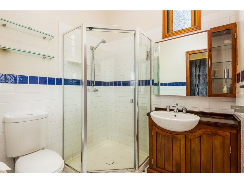 86 Arthur Terrace, Red Hill QLD 4059