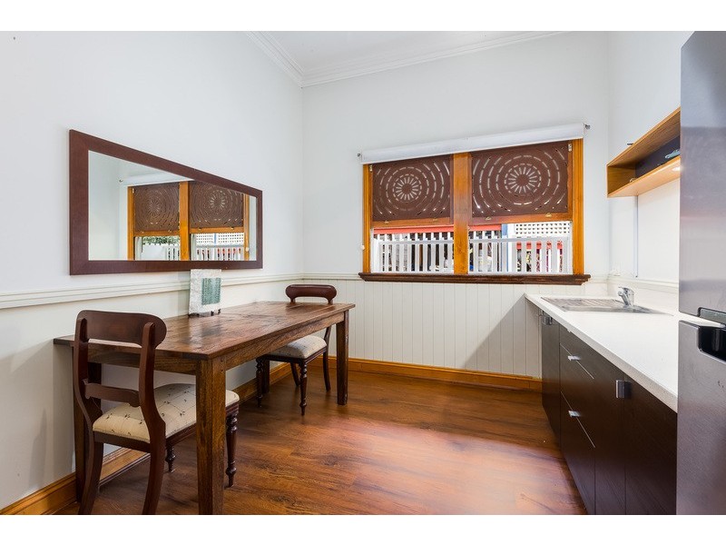 86 Arthur Terrace, Red Hill QLD 4059