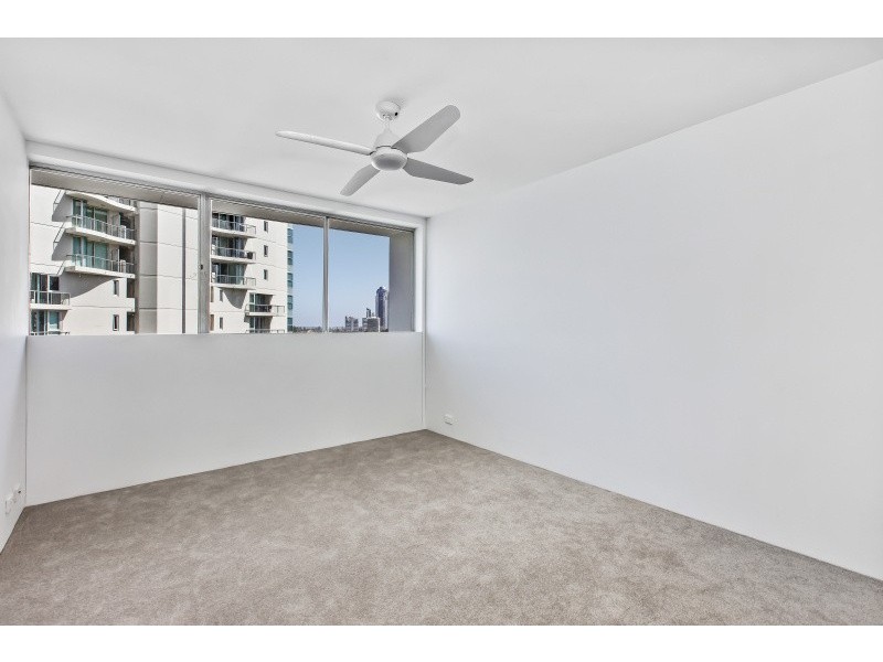 92/32-38 Riverview Parade, Surfers Paradise QLD 4217