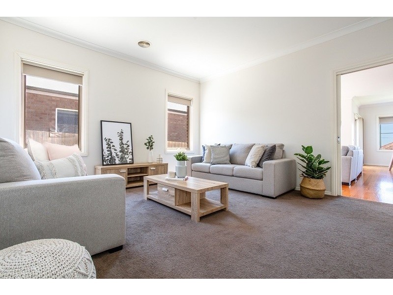 11 Molloy Court, Bell Post Hill VIC 3215