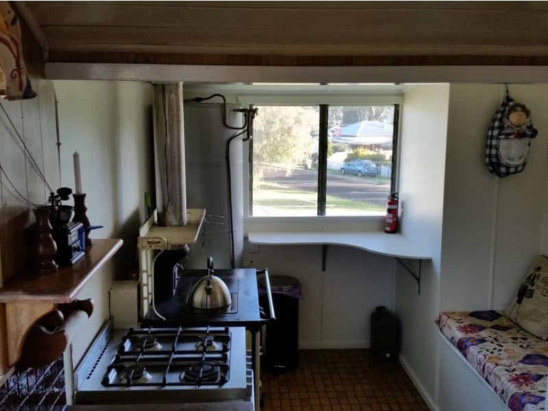 2 Rogers Street, Ravenshoe QLD 4888