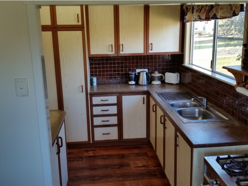 2 Rogers Street, Ravenshoe QLD 4888