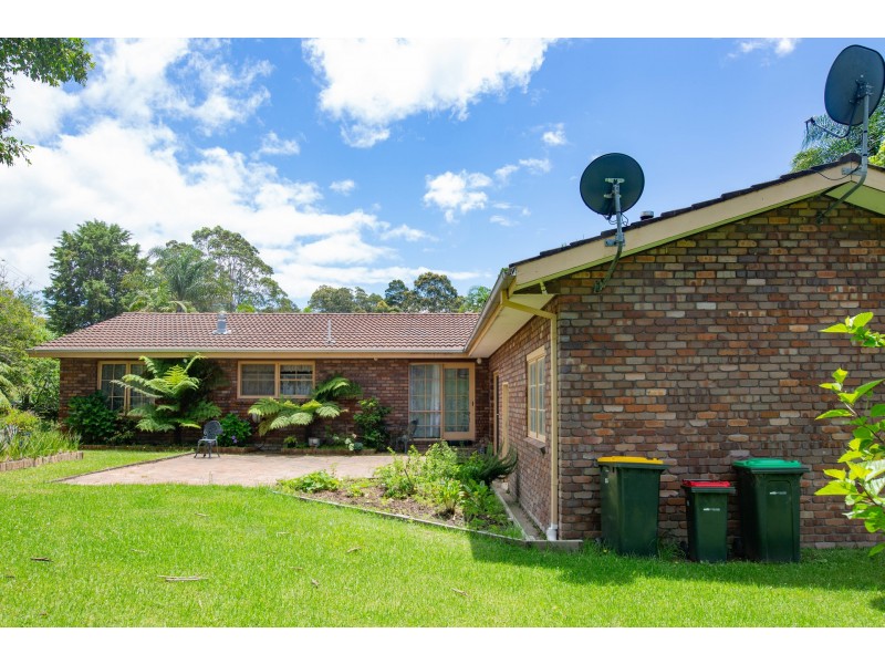 55 Eric Fenning Drive, Surf Beach NSW 2536