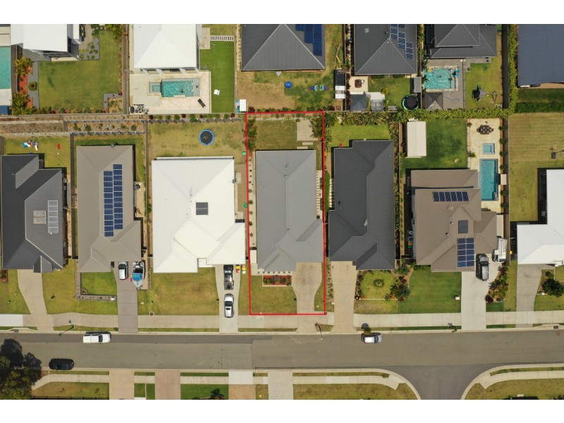 53 Unwin Road, Redland Bay QLD 4165