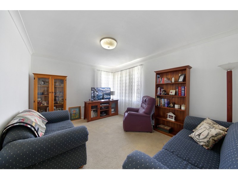 7 Kenneth Street, Macquarie Fields NSW 2564