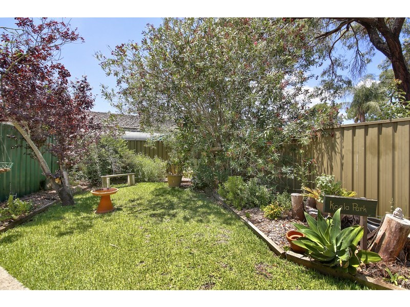 7 Kenneth Street, Macquarie Fields NSW 2564