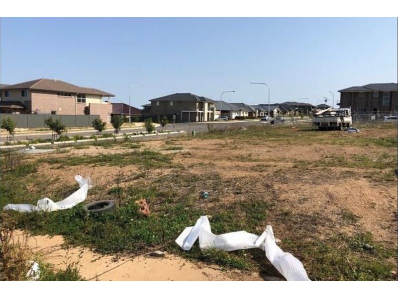 18 Lords Boulevard, Kellyville NSW 2155