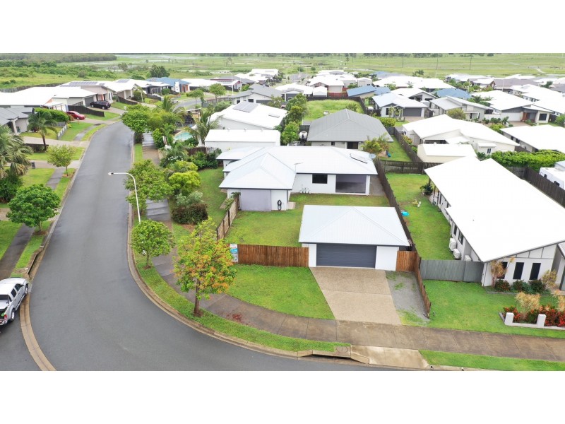 50 Montgomery Street, Rural View QLD 4740