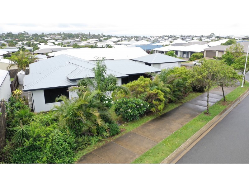 50 Montgomery Street, Rural View QLD 4740