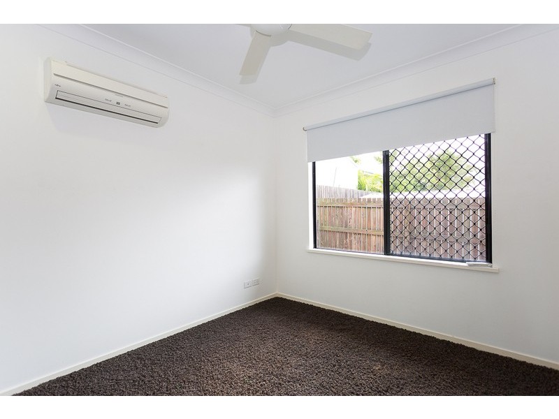 50 Montgomery Street, Rural View QLD 4740