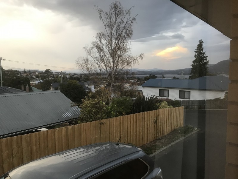 8/27 Montrose Road, Montrose TAS 7010