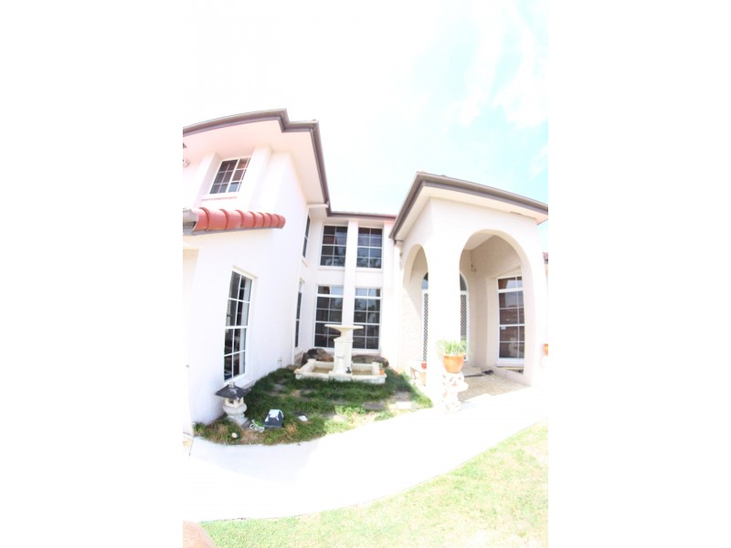 11 Daniel Place, Banksia Beach QLD 4507