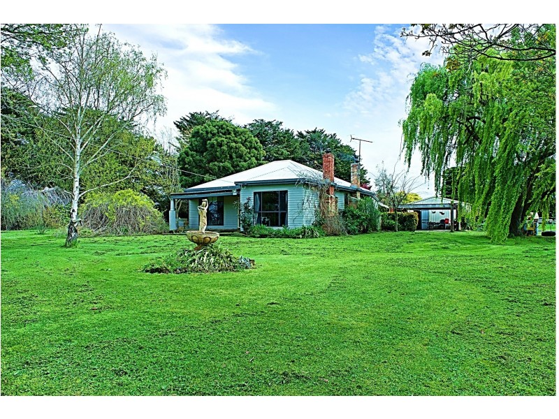 144 Mt Eccles Road, Macarthur VIC 3286