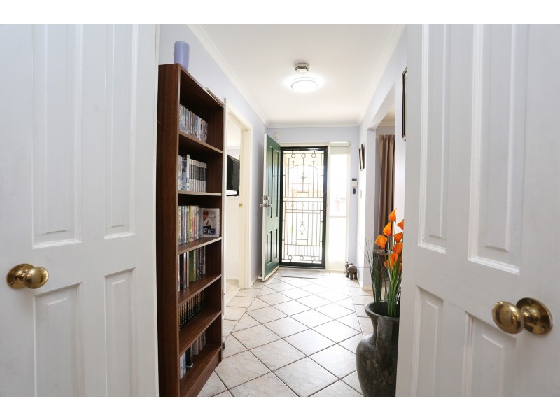 4 Trentbridge Road, Hope Valley SA 5090