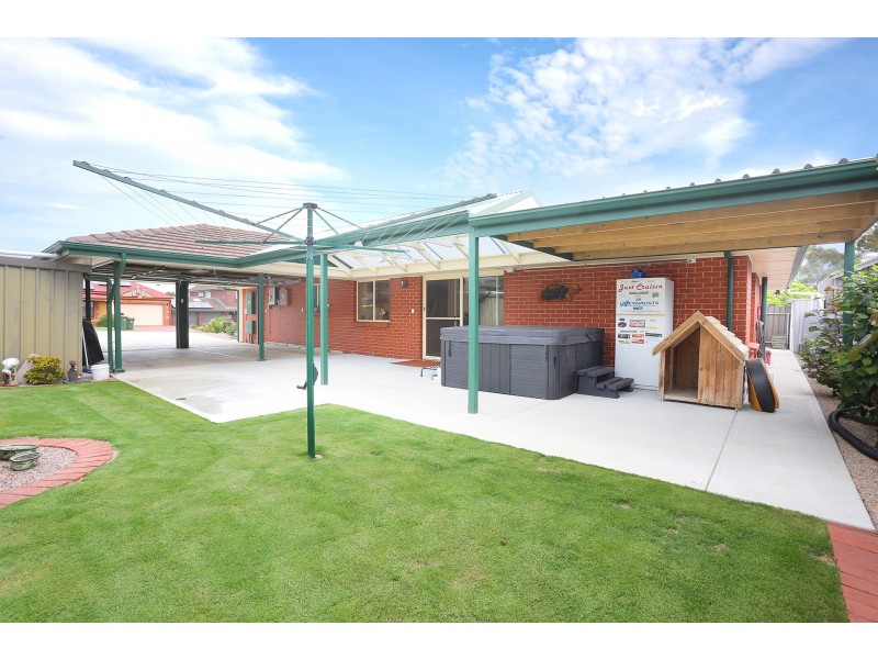 4 Trentbridge Road, Hope Valley SA 5090