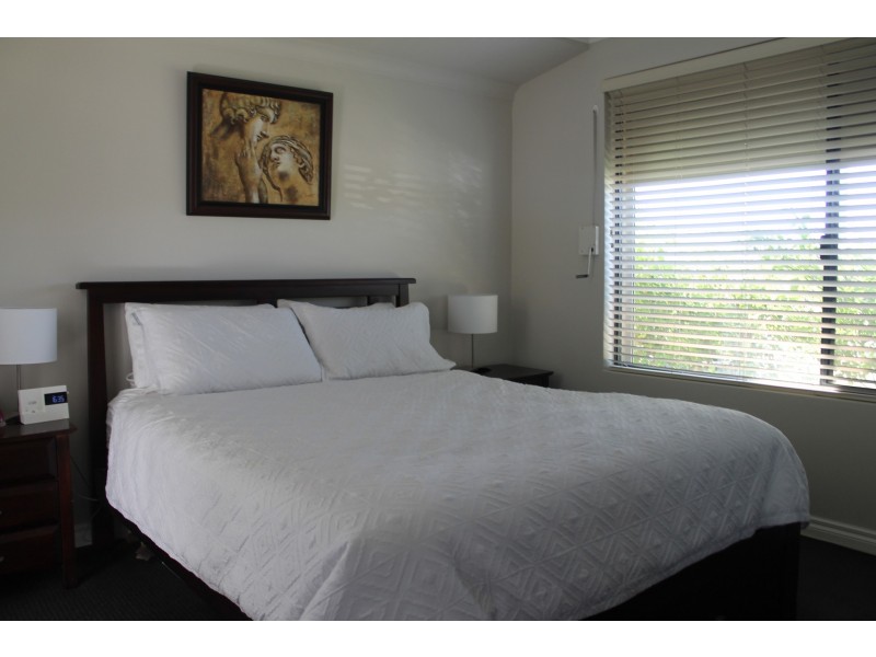 28 Narrier Close, South Guildford WA 6055