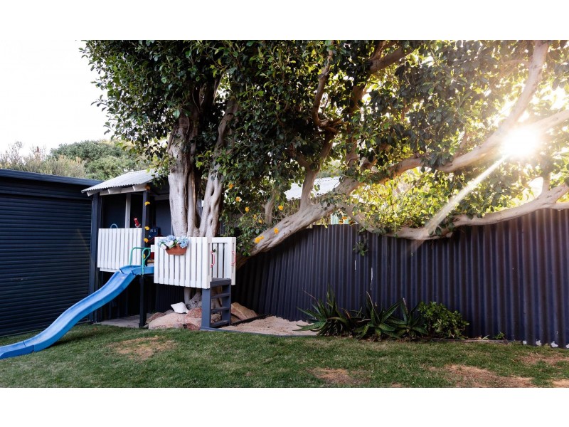 17 Milluna Street, Falcon WA 6210