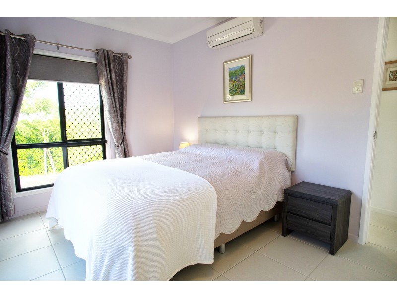 5 Ashman Court, Alligator Creek QLD 4816