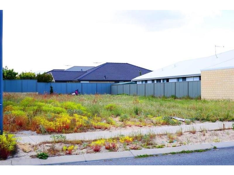 63 Kellogg Drive, Piara Waters WA 6112