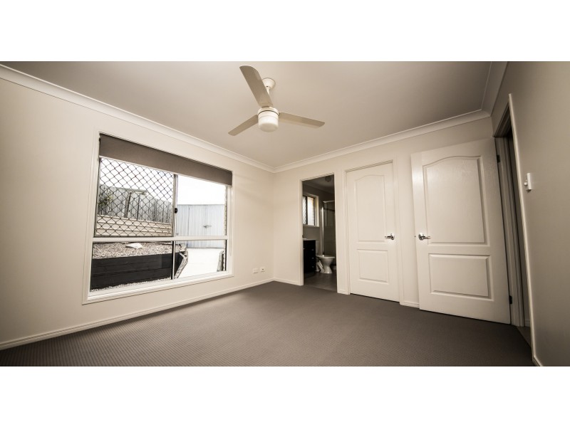 17 Lancelot Crescent, Ormeau QLD 4208