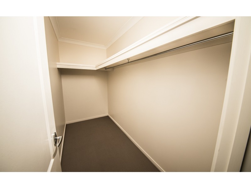 17 Lancelot Crescent, Ormeau QLD 4208