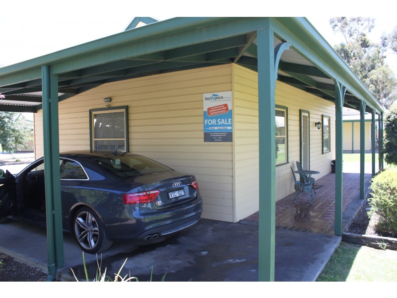 8/162 Perricoota Road, Moama NSW 2731
