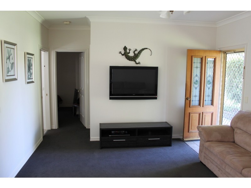8/162 Perricoota Road, Moama NSW 2731